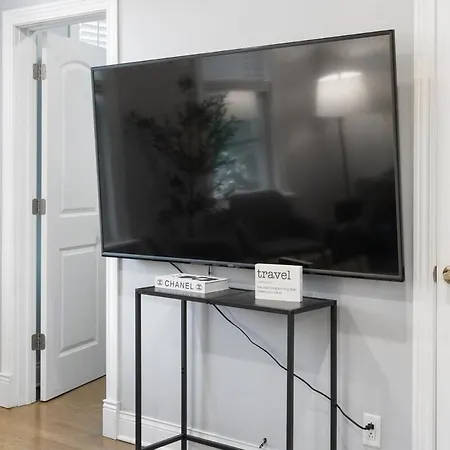 Stylish 2Br Urban Retreat In River West Chicago Exterior foto